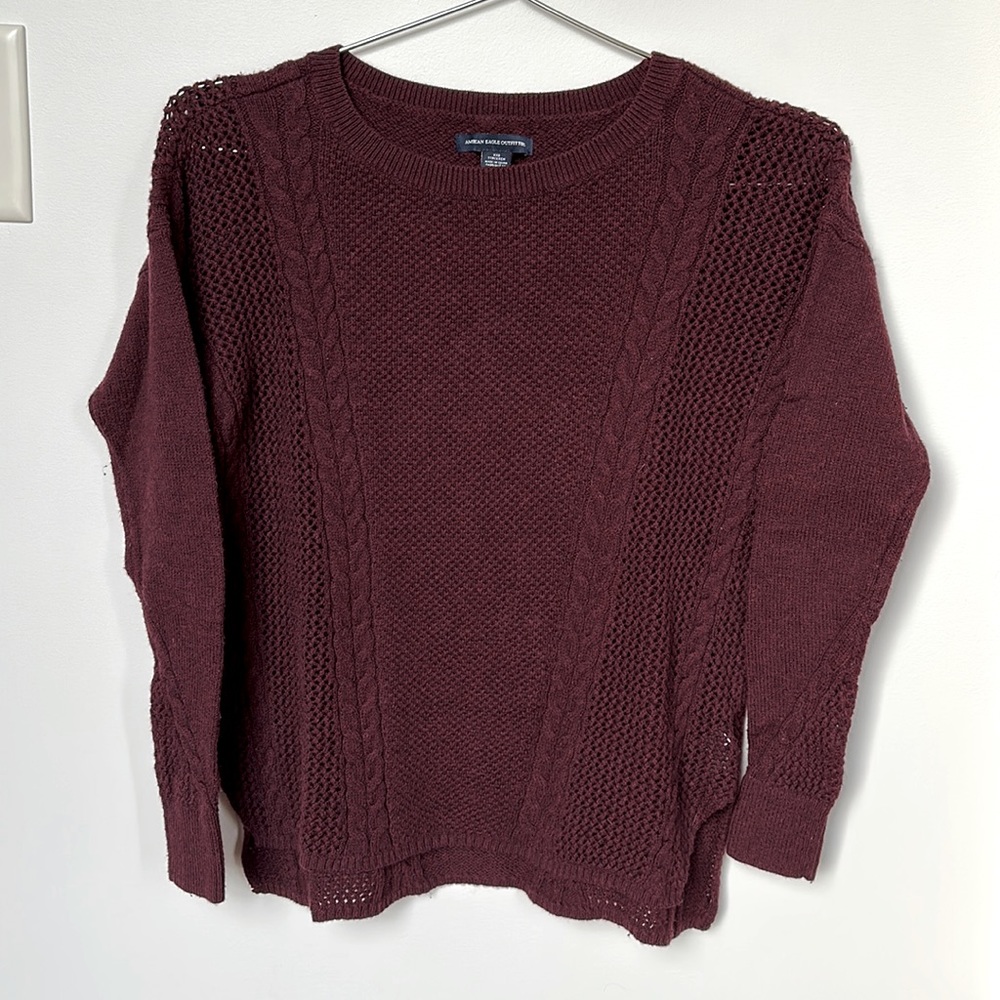 American Eagle sweater